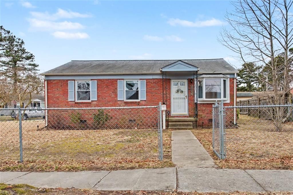 Photo of 5401 Beckner Street, Norfolk, VA 23509 (MLS # 10617823)