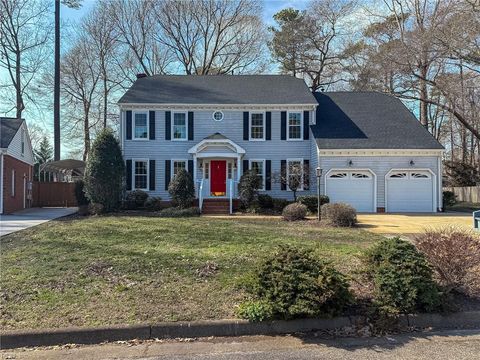 Photo of 1112 Marston Drive, Chesapeake, VA 23322 (MLS # 10623592)