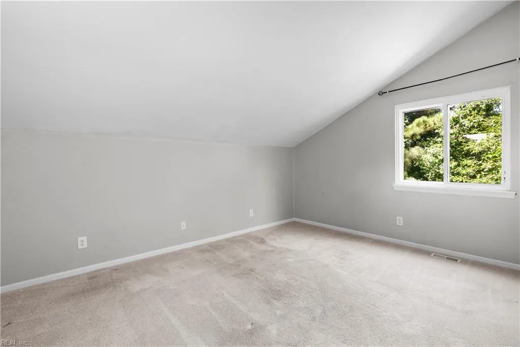 Virginia Beach, Virginia 23453, United States, 3 Bedrooms Bedrooms, ,2 BathroomsBathrooms,Residential,Active,178710