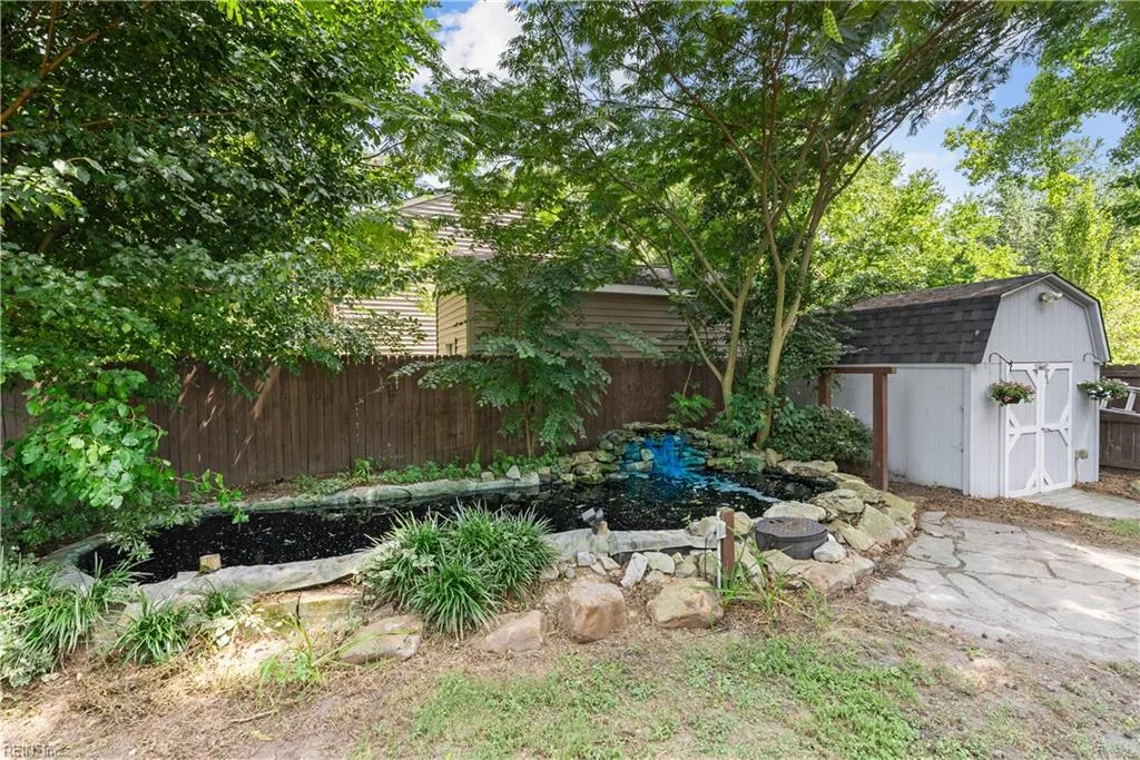 Virginia Beach, Virginia 23453, United States, 3 Bedrooms Bedrooms, ,2 BathroomsBathrooms,Residential,Active,178710