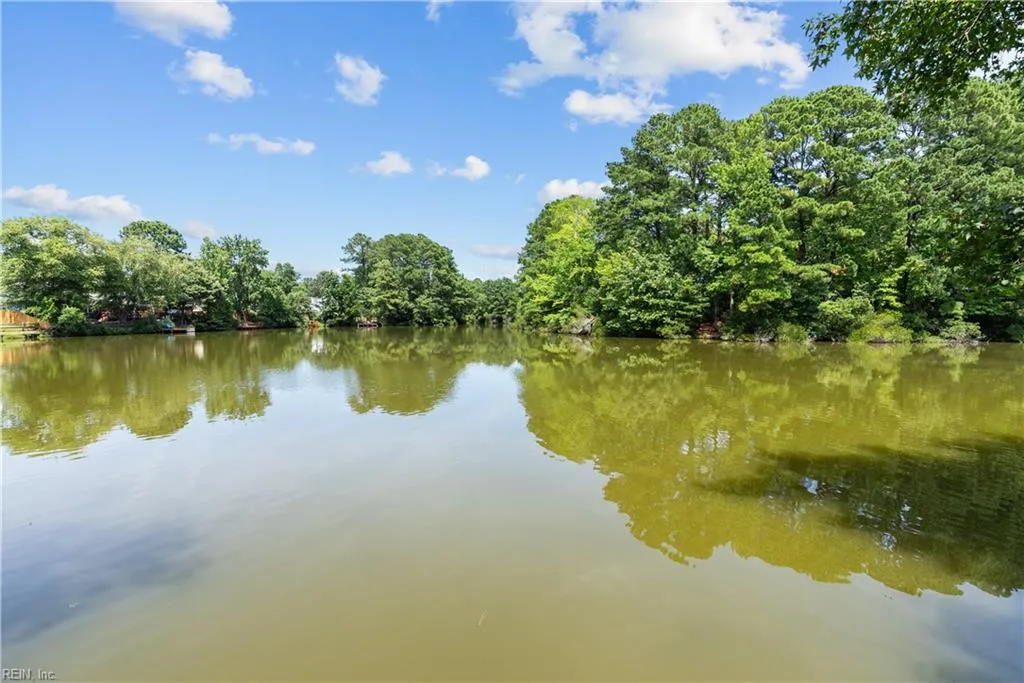 Virginia Beach, Virginia 23453, United States, 3 Bedrooms Bedrooms, ,2 BathroomsBathrooms,Residential,Active,178710