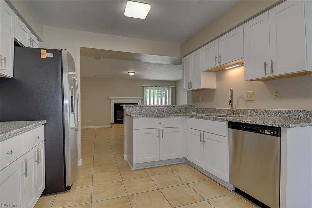 Photo of 657 Aubrey Drive, Virginia Beach, VA 23462 (MLS # 10647372)