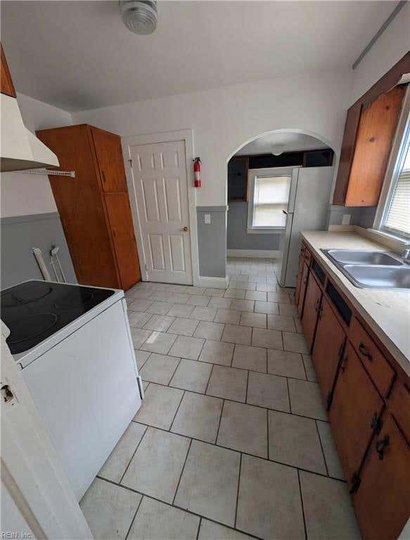 Photo of 1105 Hugo Street, Norfolk, VA 23513 (MLS # 10647692)