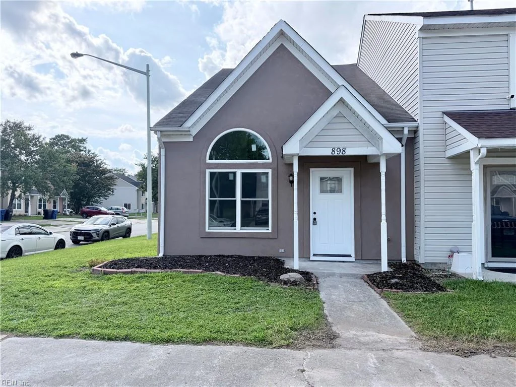 898 Old Clubhouse Road, Virginia Beach, VA, 23453