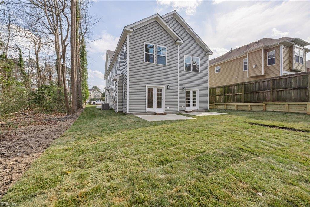 Photo of 901 12th Street, Virginia Beach, VA 23451 (MLS # 10638374)