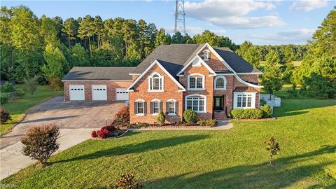 Photo of 2700 Ballahack Road, Chesapeake, VA 23322 (MLS # 10611669)