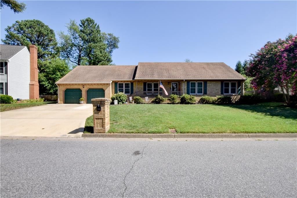 Photo of 1305 Forest Point Drive, Chesapeake, VA 23320 (MLS # 10644498)