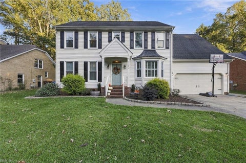 Photo of 723 Aguila Drive, Chesapeake, VA 23322 (MLS # 10658837)