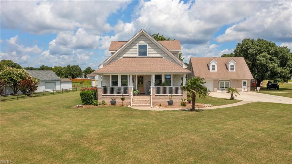 Photo of 204 Fentress Drive, Knotts Island, NC 27950 (MLS # 10614460)