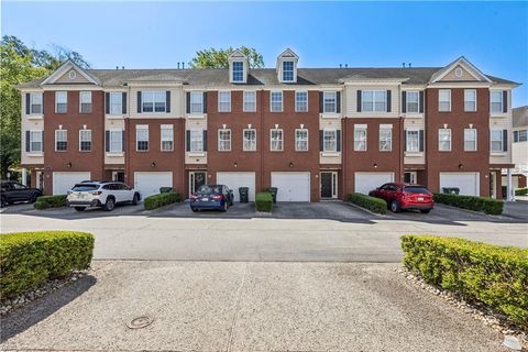 Photo of 1221 Westover Avenue #D, Norfolk, VA 23507 (MLS # 10635878)