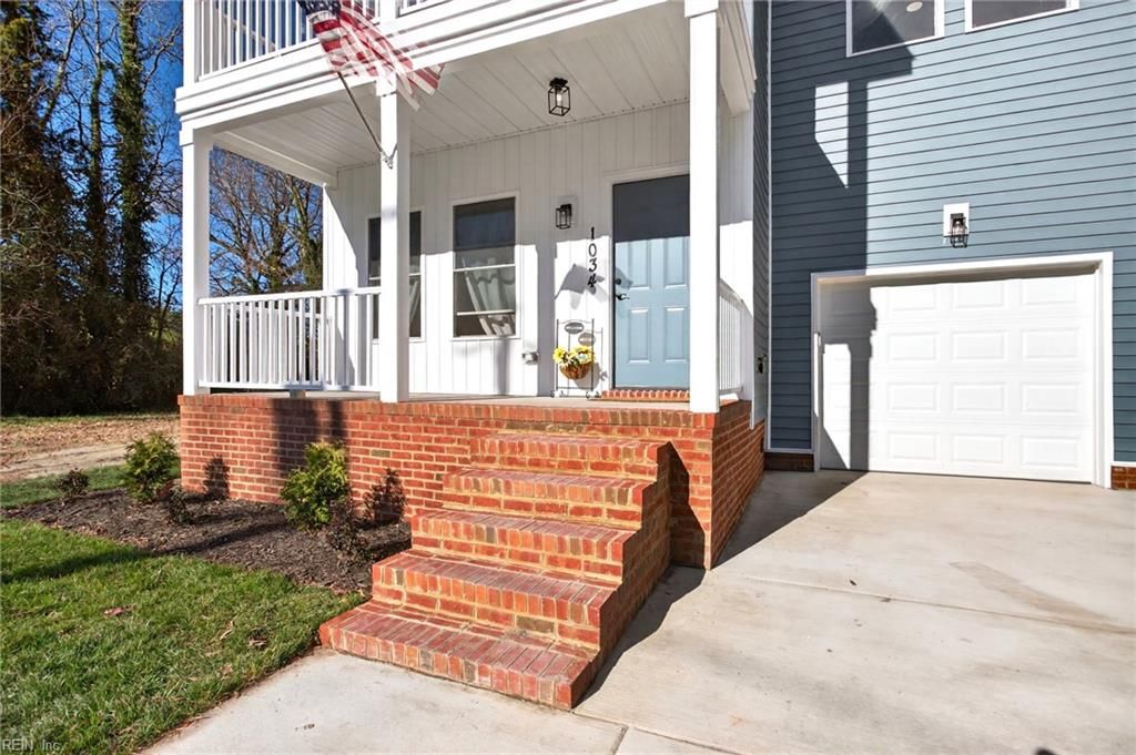 Photo of 1034 Hannah Street, Norfolk, VA 23505 (MLS # 10613918)