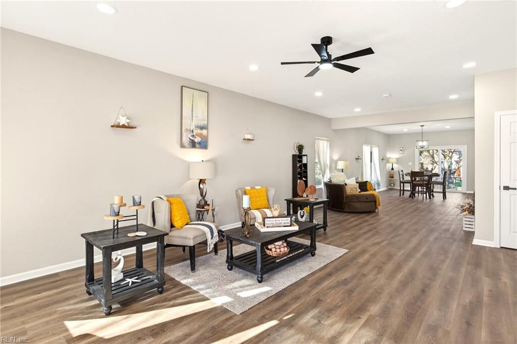 Photo of 1034 Hannah Street, Norfolk, VA 23505 (MLS # 10613918)