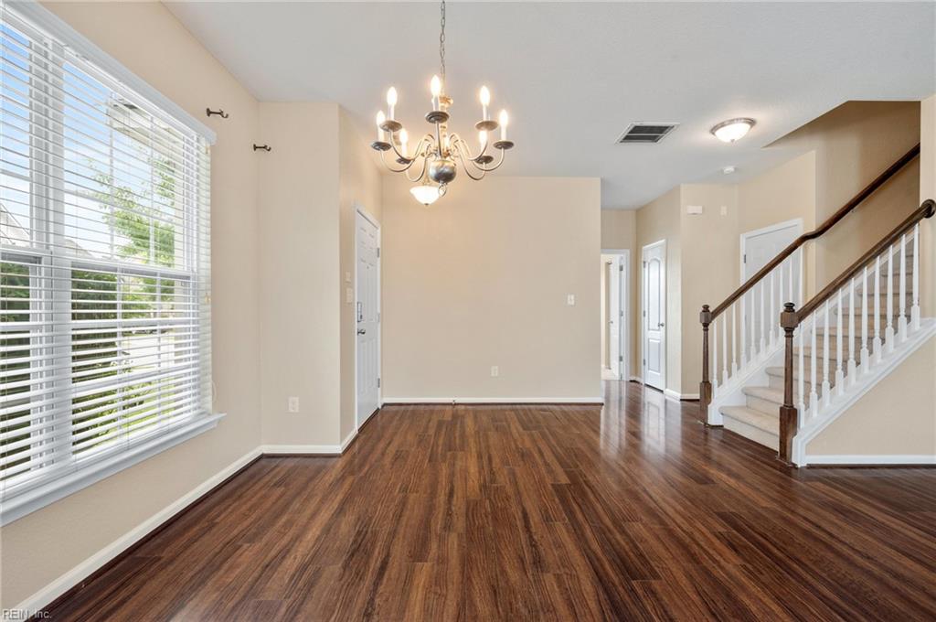 5025 Breleigh LN
