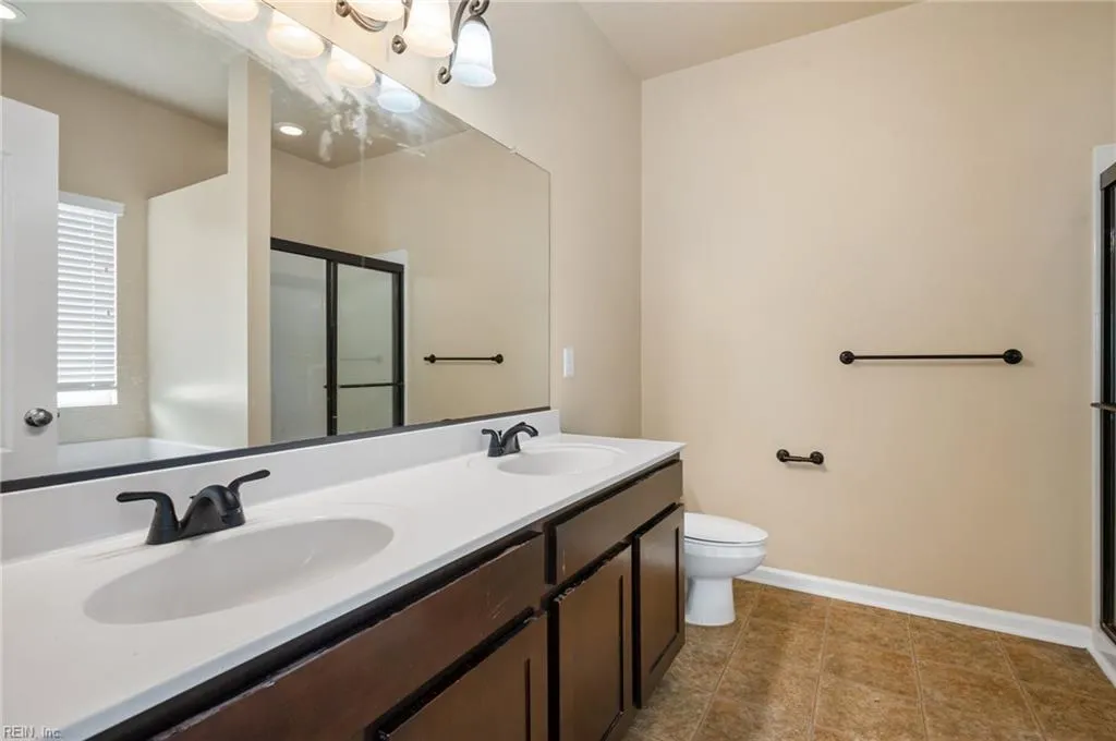 Suffolk, Virginia 23435, United States, 4 Bedrooms Bedrooms, ,3 BathroomsBathrooms,Residential,Active,141569