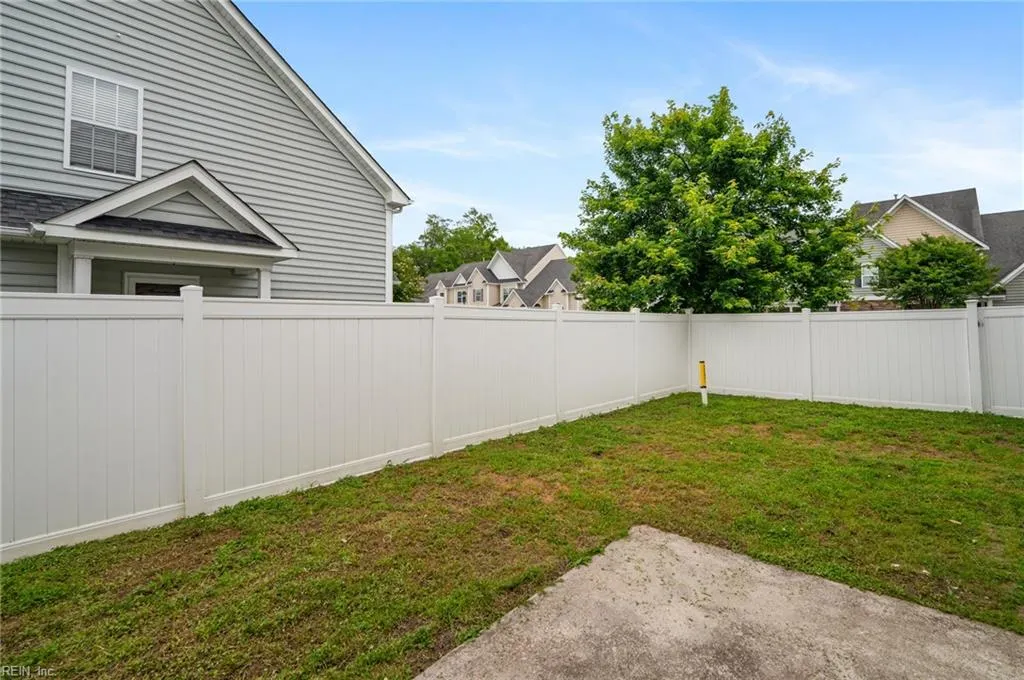 Suffolk, Virginia 23435, United States, 4 Bedrooms Bedrooms, ,3 BathroomsBathrooms,Residential,Active,141569