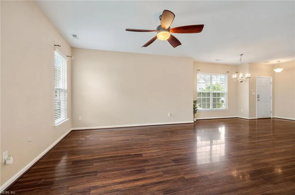 Suffolk, Virginia 23435, United States, 4 Bedrooms Bedrooms, ,3 BathroomsBathrooms,Residential,Active,141569