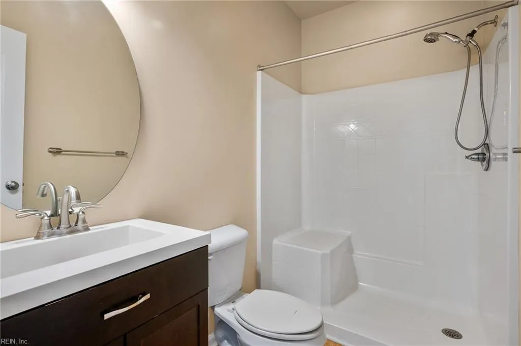 Suffolk, Virginia 23435, United States, 4 Bedrooms Bedrooms, ,3 BathroomsBathrooms,Residential,Active,141569