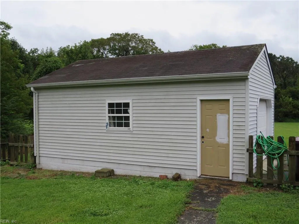 Chesapeake, Virginia 23320, United States, 3 Bedrooms Bedrooms, ,2 BathroomsBathrooms,Residential,Active,40620