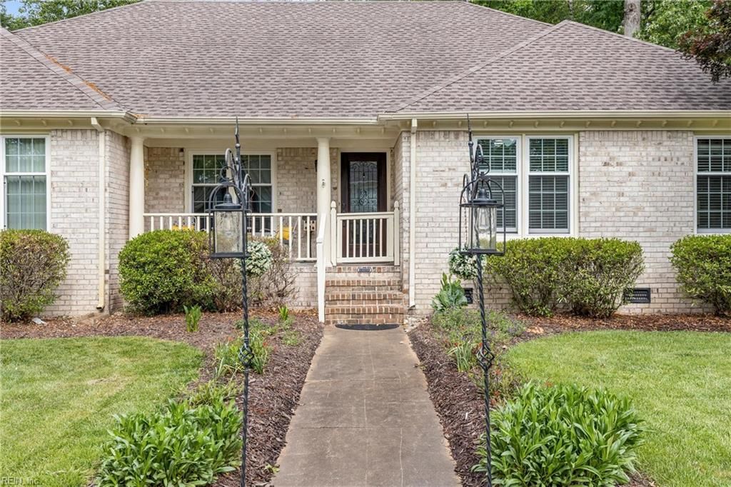Photo of 230 Marina Reach, Chesapeake, VA 23320 (MLS # 10633810)