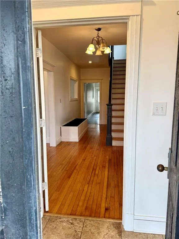 Norfolk, Virginia 23503, United States, 3 Bedrooms Bedrooms, ,3 BathroomsBathrooms,Residential,Pending,84092