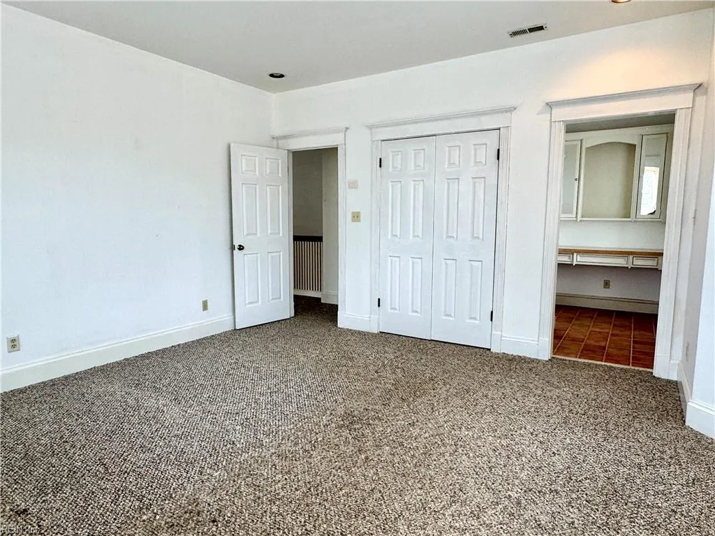 Norfolk, Virginia 23503, United States, 3 Bedrooms Bedrooms, ,3 BathroomsBathrooms,Residential,Pending,84092