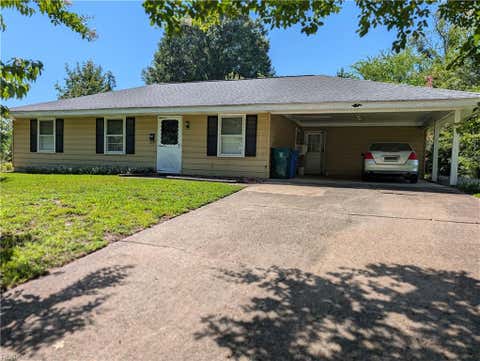 Photo of 493 Pamela Drive, Newport News, VA 23601 (MLS # 10649268)