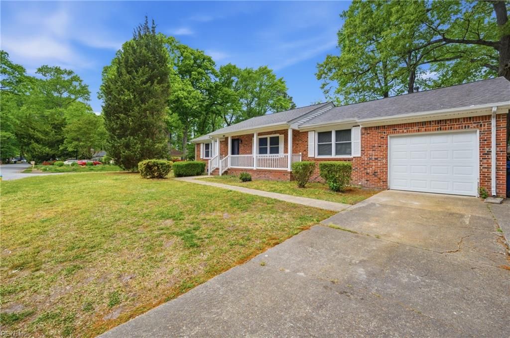 Photo of 6380 Colby Way Way, Virginia Beach, VA 23464 (MLS # 10631738)