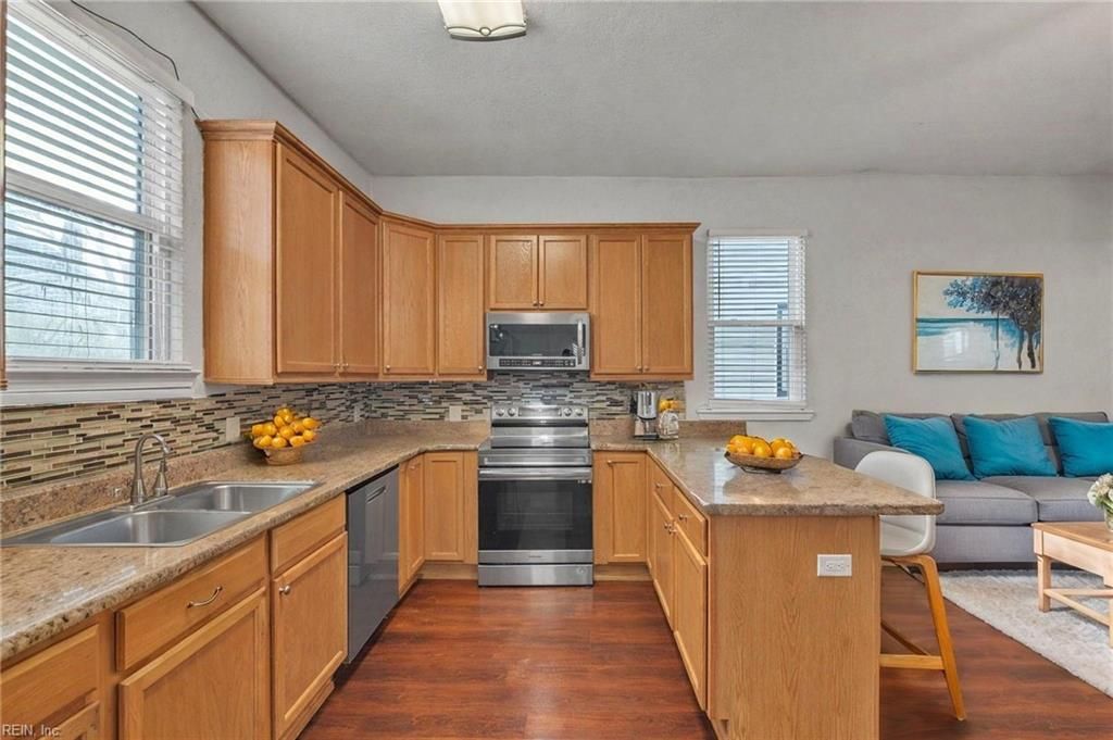 Photo of 205 W 36th Street, Norfolk, VA 23504 (MLS # 10616104)