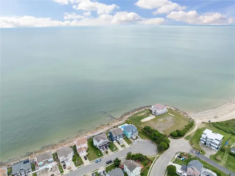MLS: 10583158