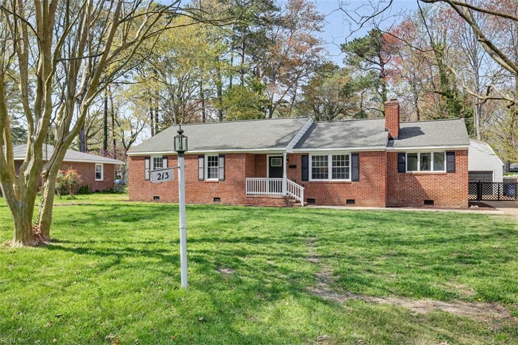 Photo of 213 Milstead Road, Newport News, VA 23606 (MLS # 10627046)