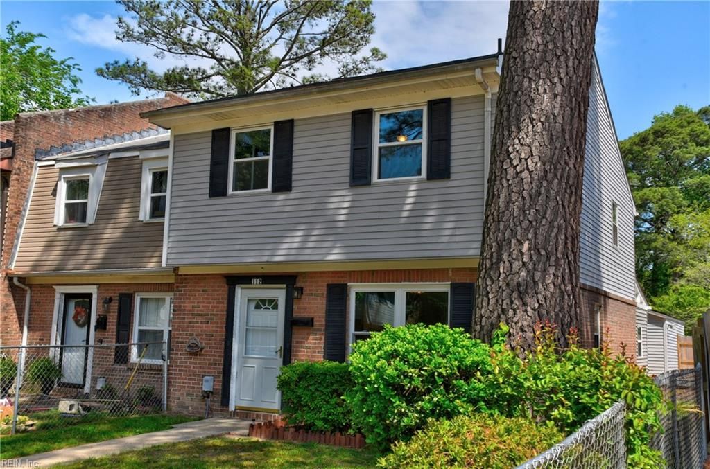 Photo of 112 Bristol Avenue, Norfolk, VA 23502 (MLS # 10631527)