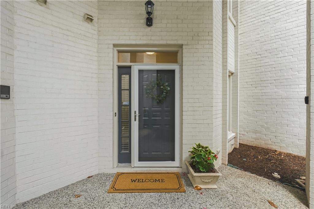 Photo of 1736 Royal Cove Court, Virginia Beach, VA 23454 (MLS # 10659021)