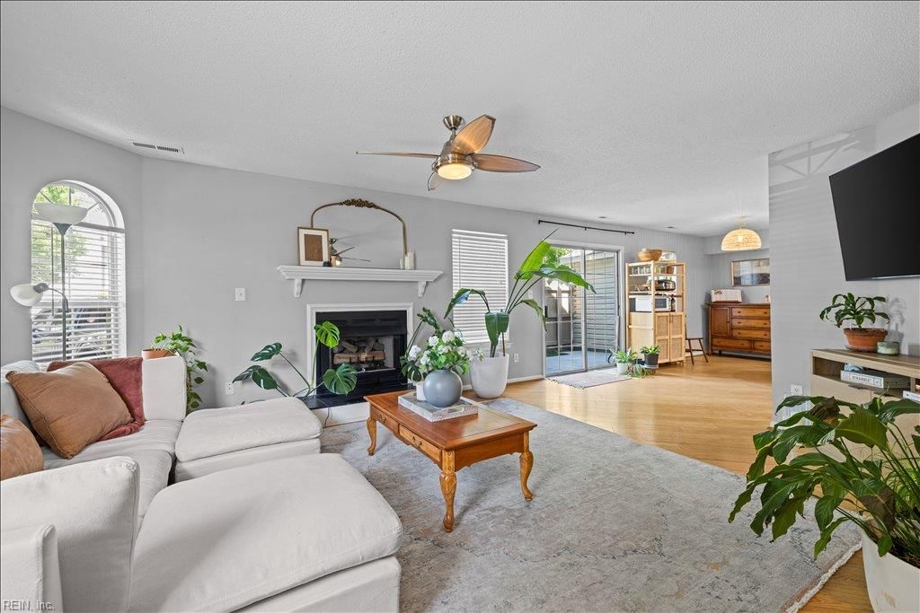 Photo of 1697 Cottenham Lane, Virginia Beach, VA 23454 (MLS # 10637043)