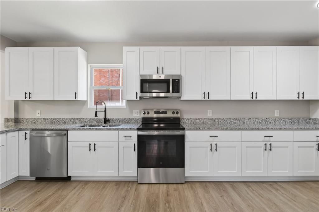 Photo of 1326 W 26th St Street, Norfolk, VA 23508 (MLS # 10629407)