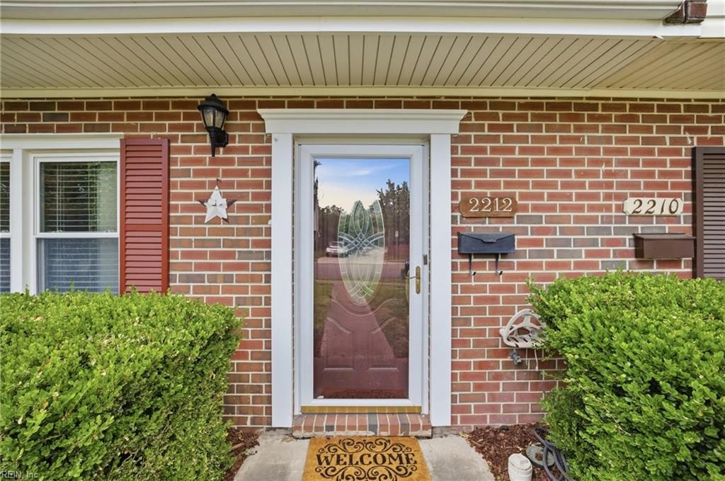 Photo of 2212 Sedgewick Drive, Virginia Beach, VA 23454 (MLS # 10633046)