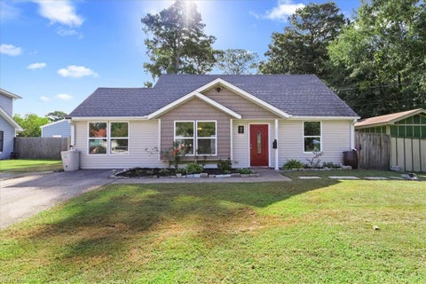 Photo for 800 Round Bay RD