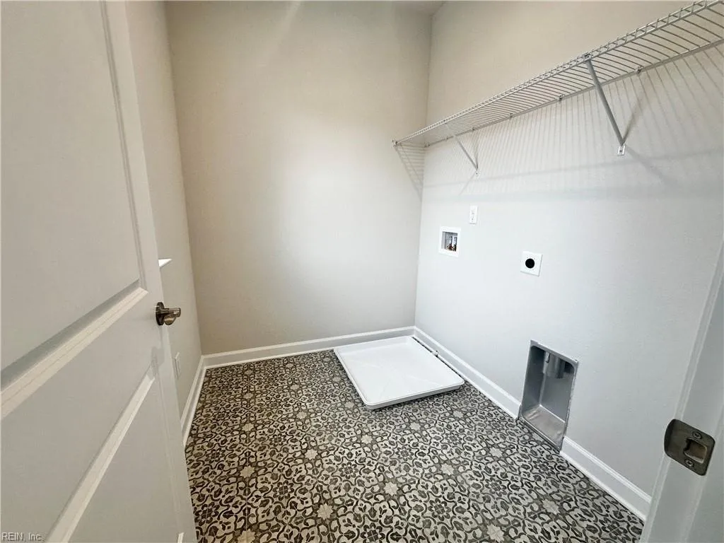 Suffolk, Virginia 23434, United States, 4 Bedrooms Bedrooms, ,3 BathroomsBathrooms,Residential,Active,18502