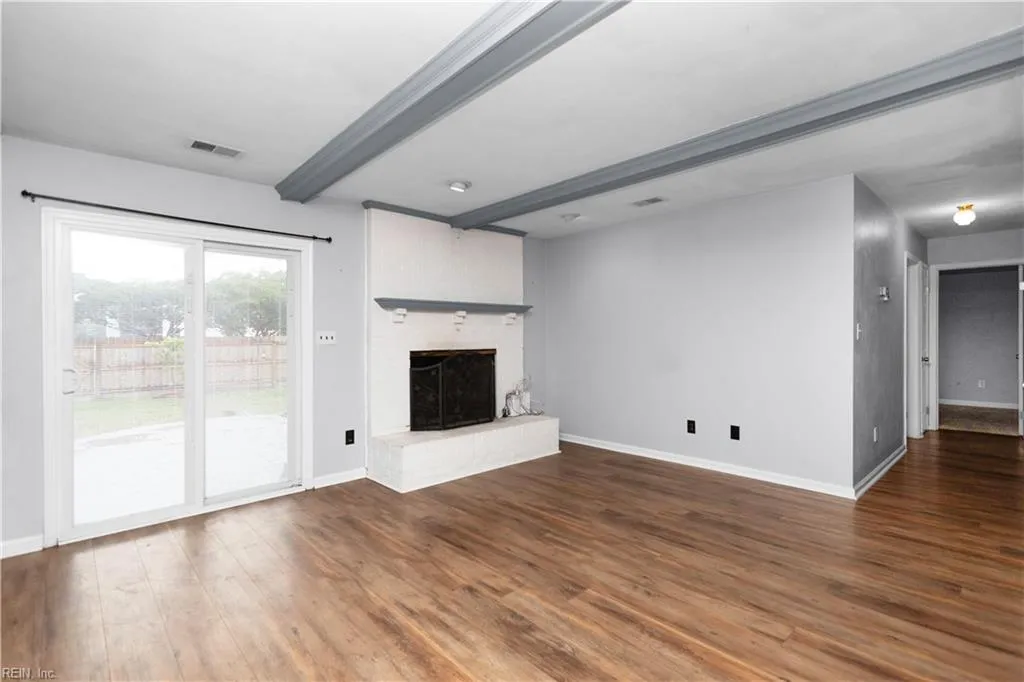 Virginia Beach, Virginia 23454, United States, 4 Bedrooms Bedrooms, ,3 BathroomsBathrooms,Residential,Active,155411