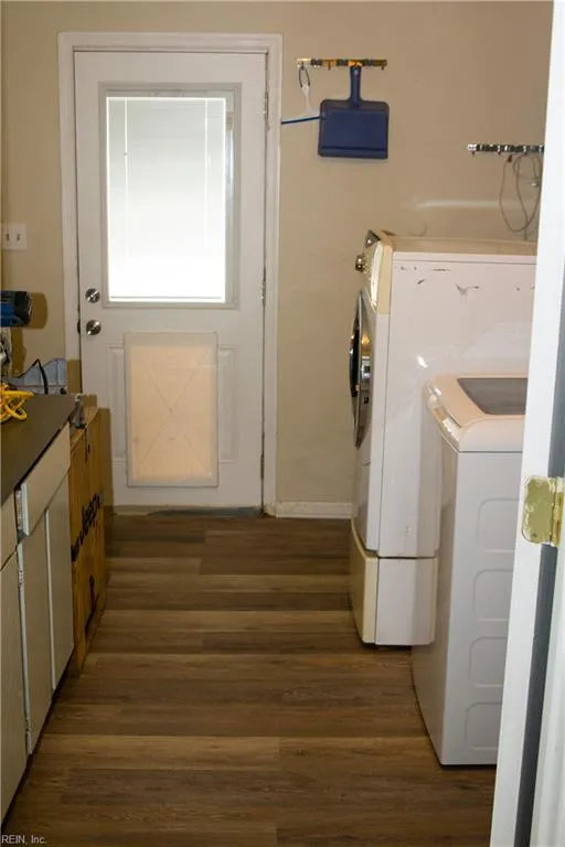 Virginia Beach, Virginia 23454, United States, 4 Bedrooms Bedrooms, ,3 BathroomsBathrooms,Residential,Active,155411