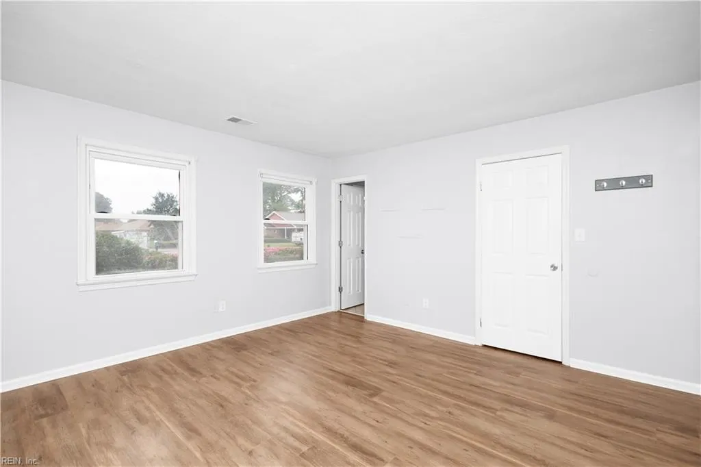 Virginia Beach, Virginia 23454, United States, 4 Bedrooms Bedrooms, ,3 BathroomsBathrooms,Residential,Active,155411