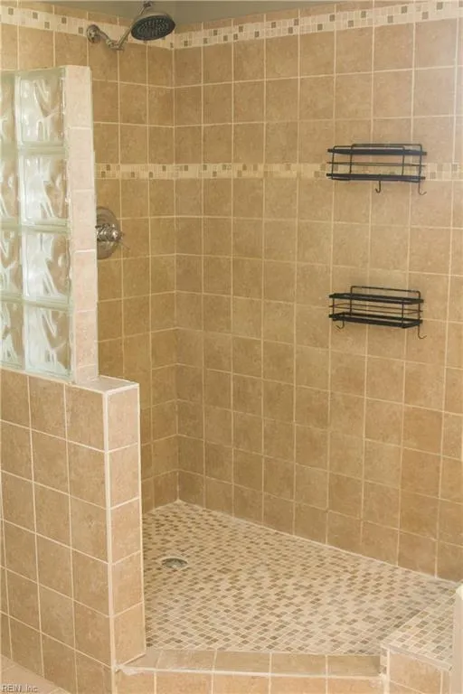 Virginia Beach, Virginia 23454, United States, 4 Bedrooms Bedrooms, ,3 BathroomsBathrooms,Residential,Active,155411