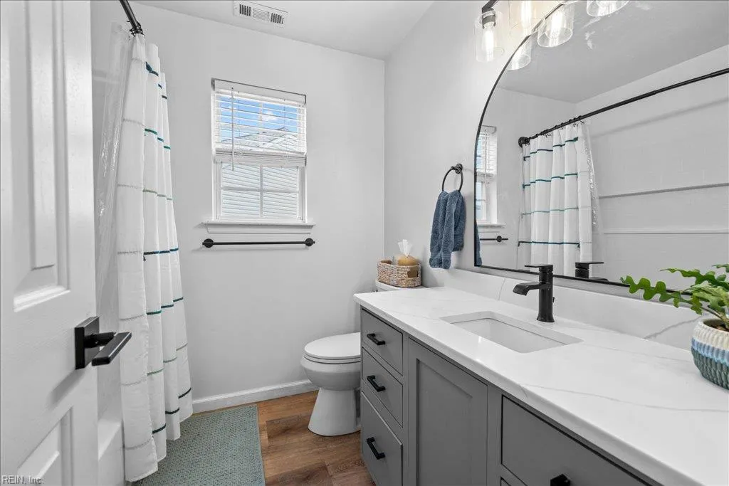 Virginia Beach, Virginia 23456, United States, 3 Bedrooms Bedrooms, ,3 BathroomsBathrooms,Residential,Active,191795