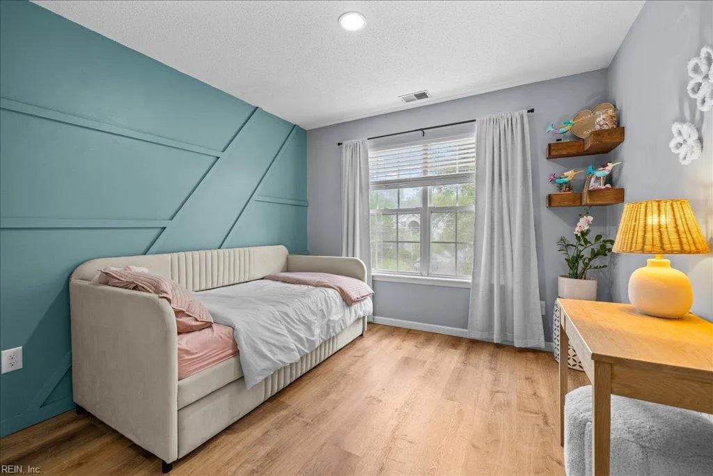 Virginia Beach, Virginia 23456, United States, 3 Bedrooms Bedrooms, ,3 BathroomsBathrooms,Residential,Active,191795