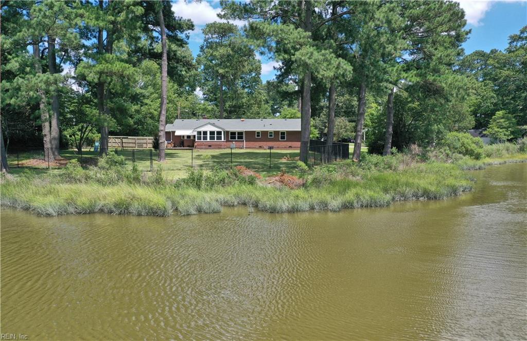 5217 Sweetbriar CIR