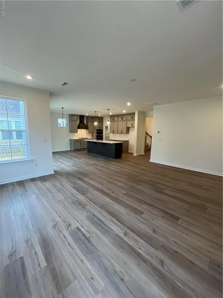 Suffolk, Virginia 23435, United States, 4 Bedrooms Bedrooms, ,4 BathroomsBathrooms,Residential,Active,208549