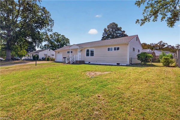 2125 DEAN DR, NORFOLK, VA 23518 - Image f8cdea3744f3efd1dcaaca5b65e8408c/446715960