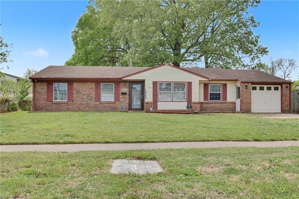 Photo of 3805 S Plaza Trail, Virginia Beach, VA 23452 (MLS # 10635016)