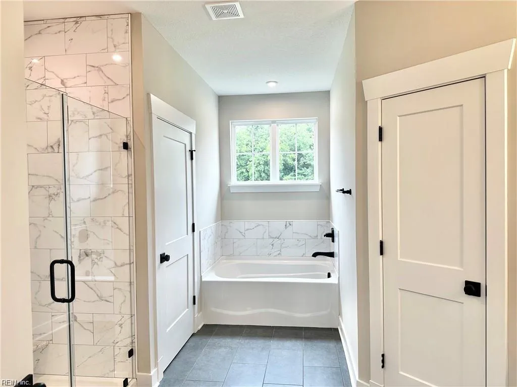 Suffolk, Virginia 23434, United States, 5 Bedrooms Bedrooms, ,3 BathroomsBathrooms,Residential,Active,17246