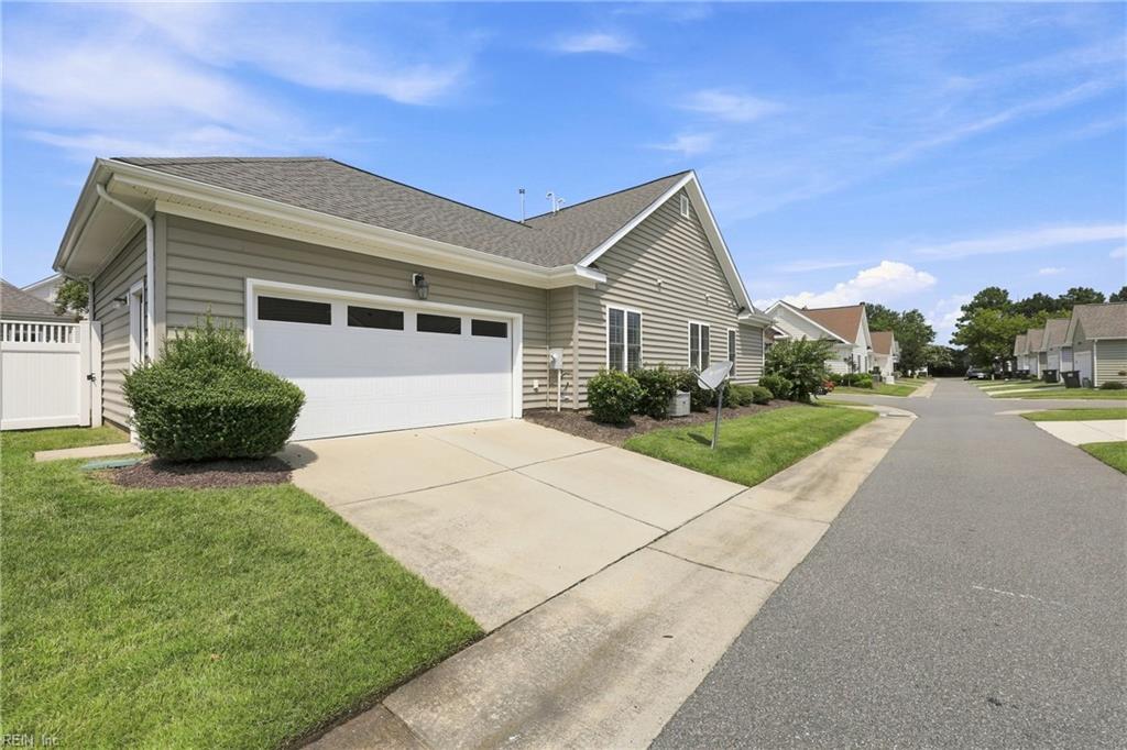 Photo of 114 St James Avenue, Smithfield, VA 23430 (MLS # 10646820)