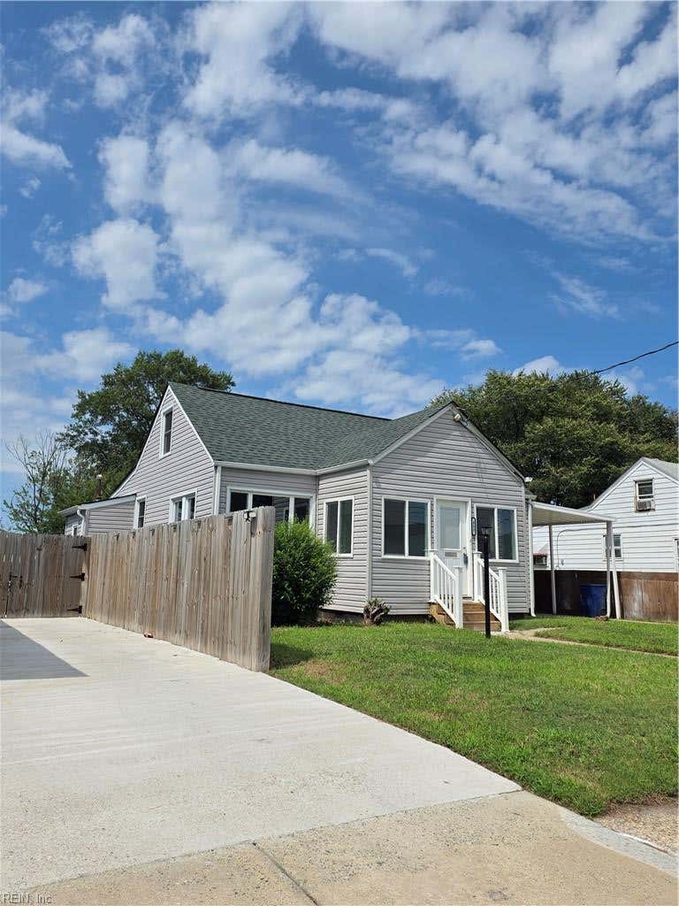 Photo of 853 32nd Street, Newport News, VA 23607 (MLS # 10650491)